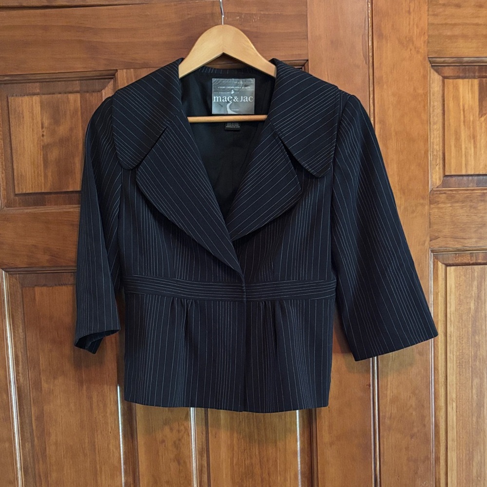 mac & jac Women's Navy Pinstripe Blazer